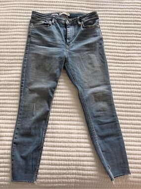 Mango Light Blue Ankle Crop Jeans